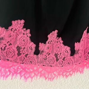 TREND ALERT! Pink black satin mini skirt 
Lingerie vibes #sky2